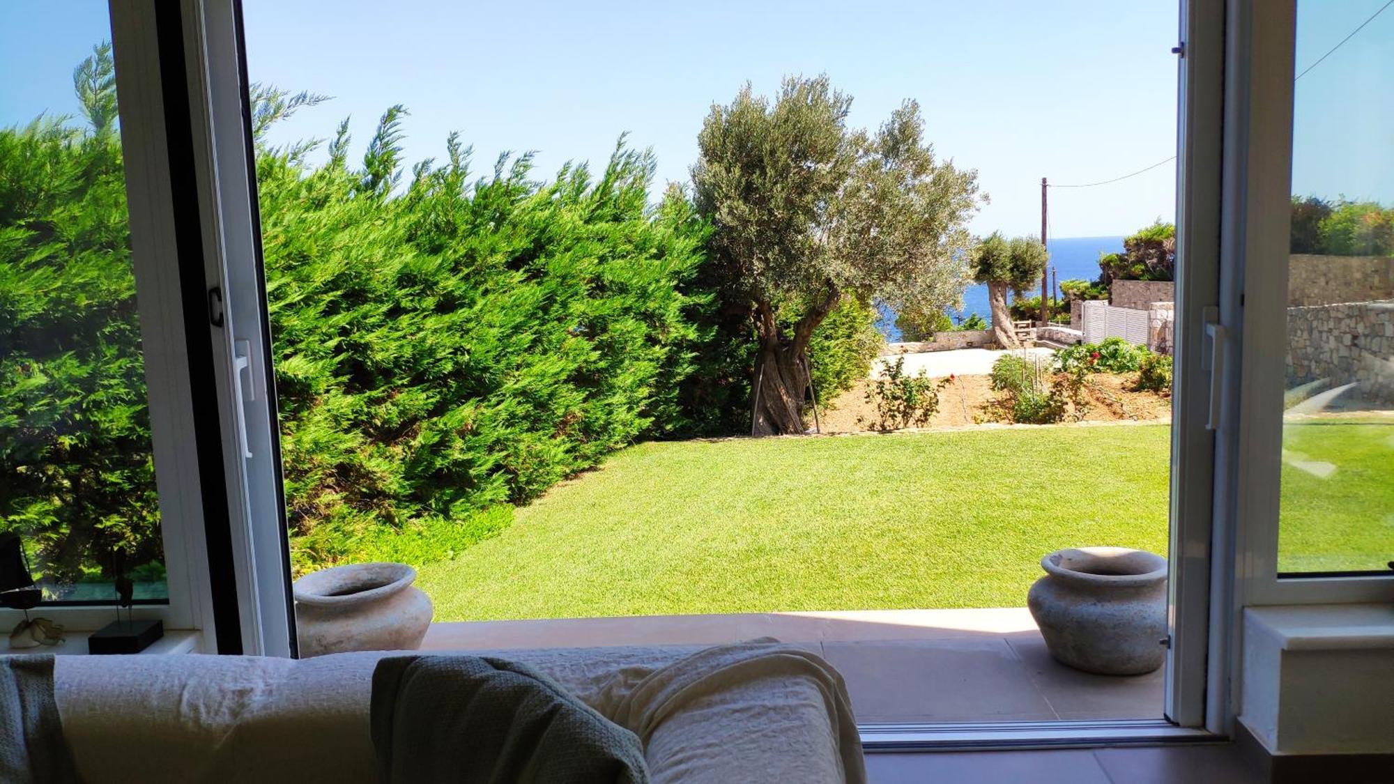 Villa With Aegean Views Akhladheri Bagian luar foto